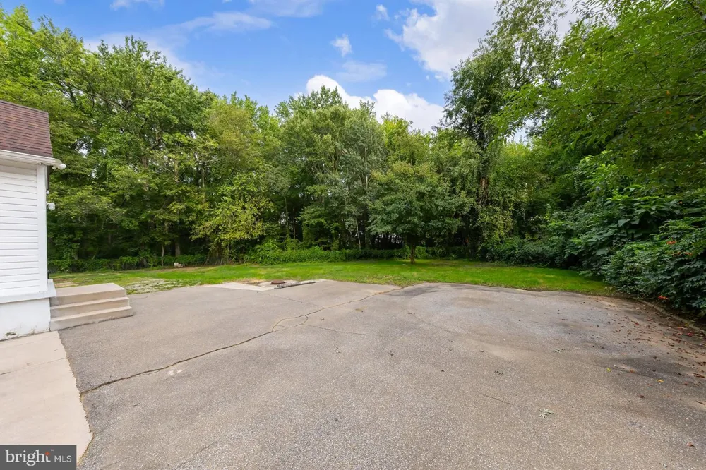 165 ROUTE 130 Pedricktown, NJ 08067