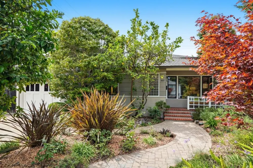 1037 Del Norte Avenue Menlo Park, CA 94025