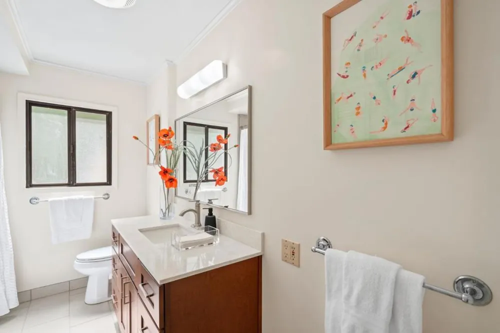 1037 Del Norte Avenue Menlo Park, CA 94025