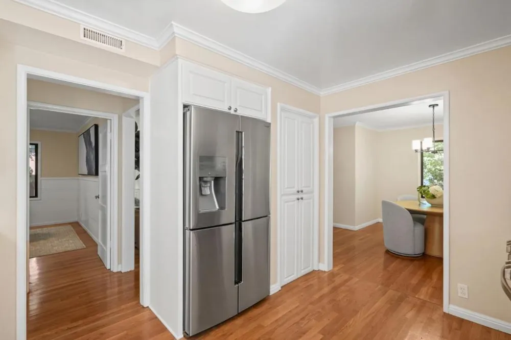 1037 Del Norte Avenue Menlo Park, CA 94025