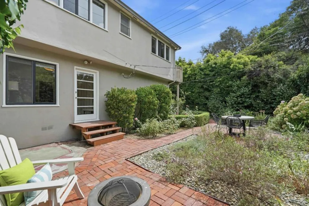 1037 Del Norte Avenue Menlo Park, CA 94025
