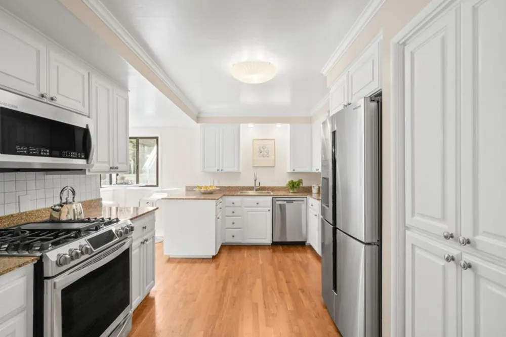 1037 Del Norte Avenue Menlo Park, CA 94025