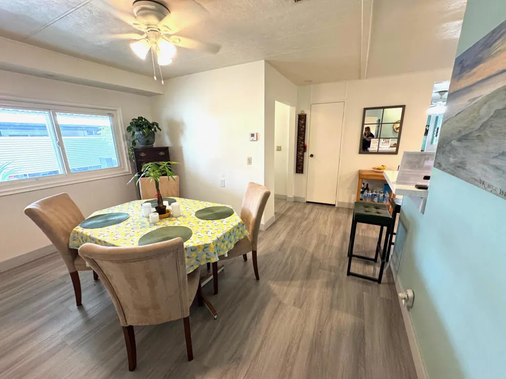147 Estrada Way Cathedral City, CA 92234