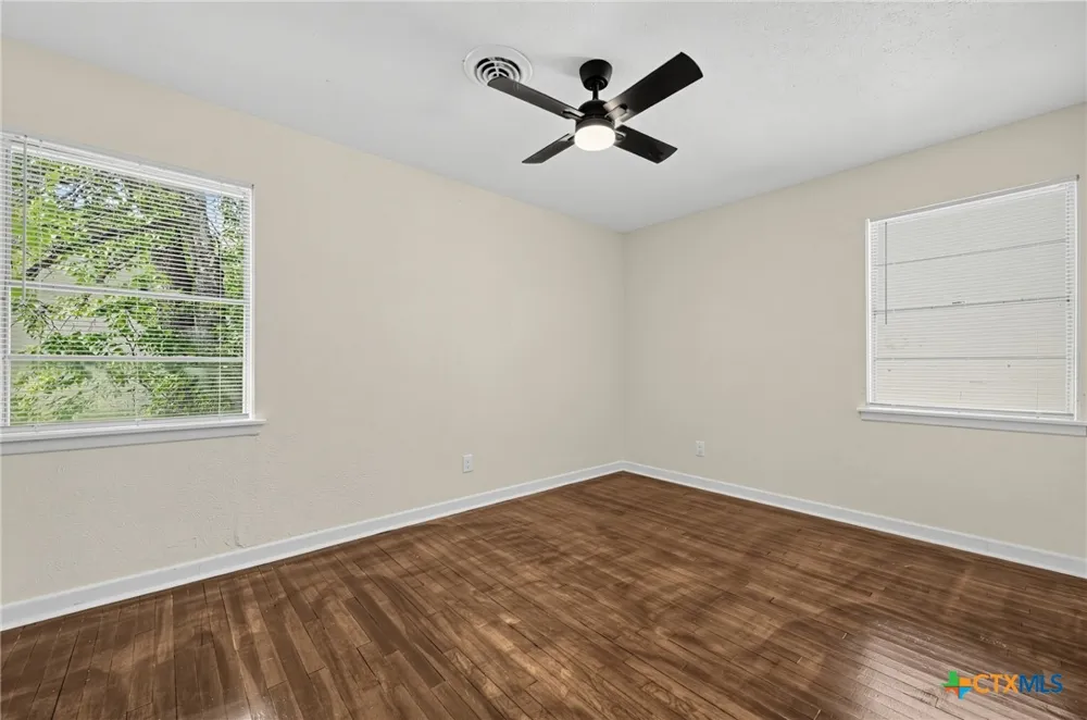 1101 Pine Drive Killeen, TX 76543