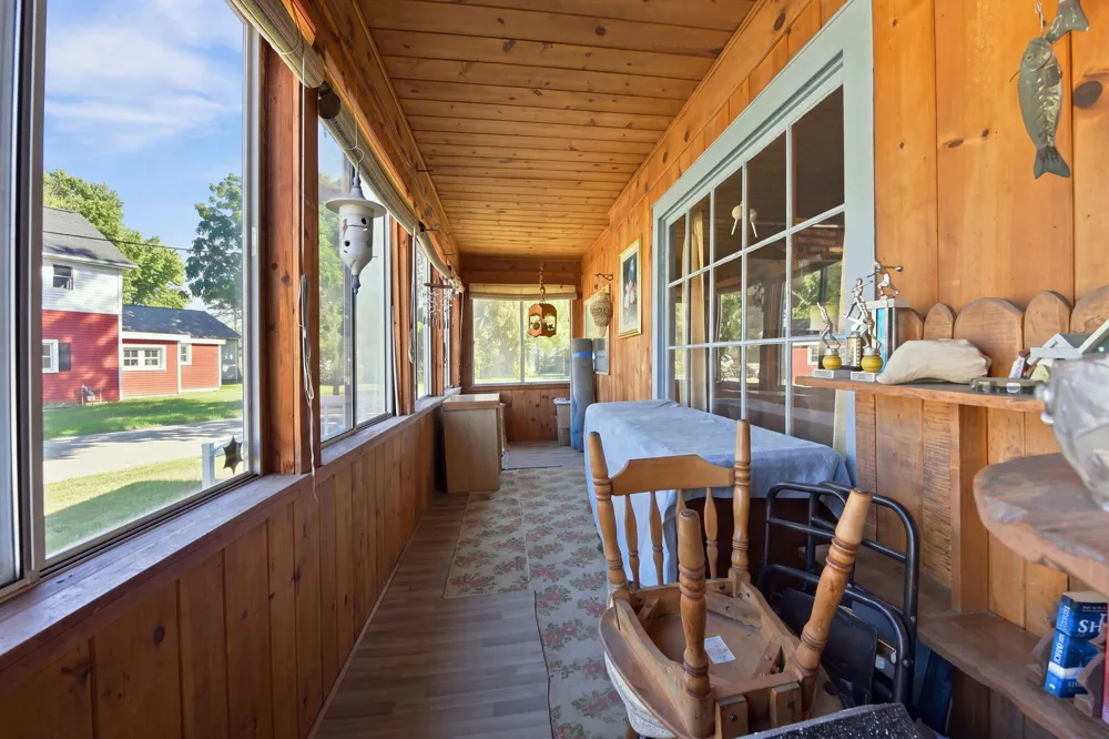 204 Lathrop Avenue Algonac, MI 48001
