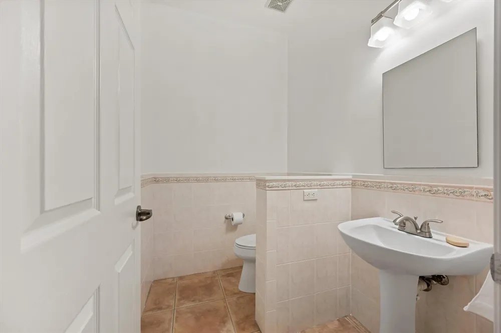 1211 SINGER DRIVE Singer Island, FL 33404