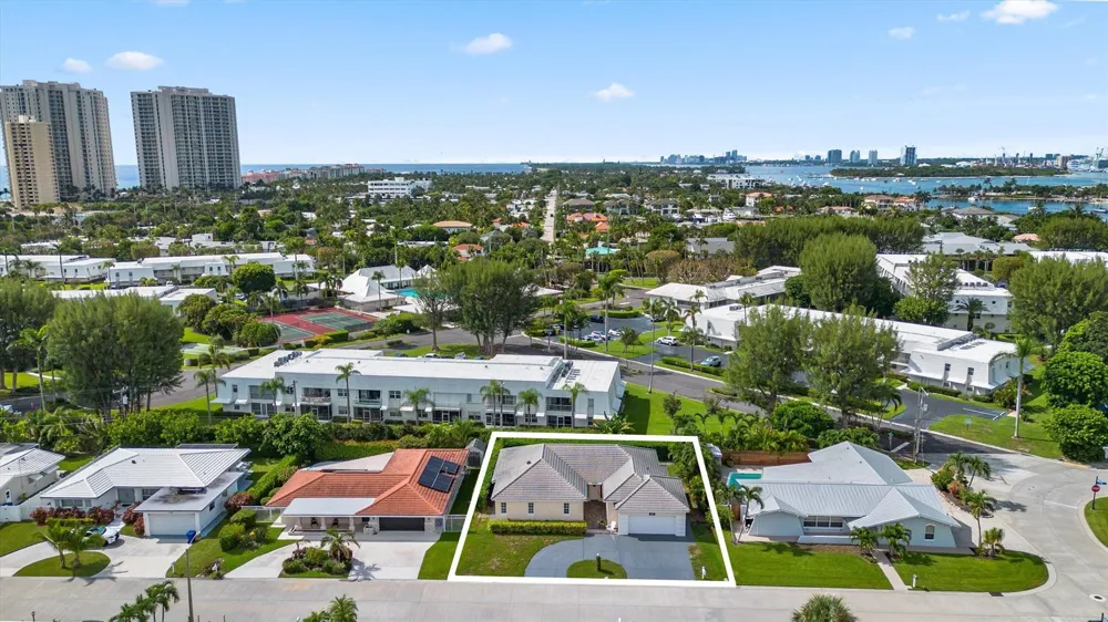 1211 SINGER DRIVE Singer Island, FL 33404