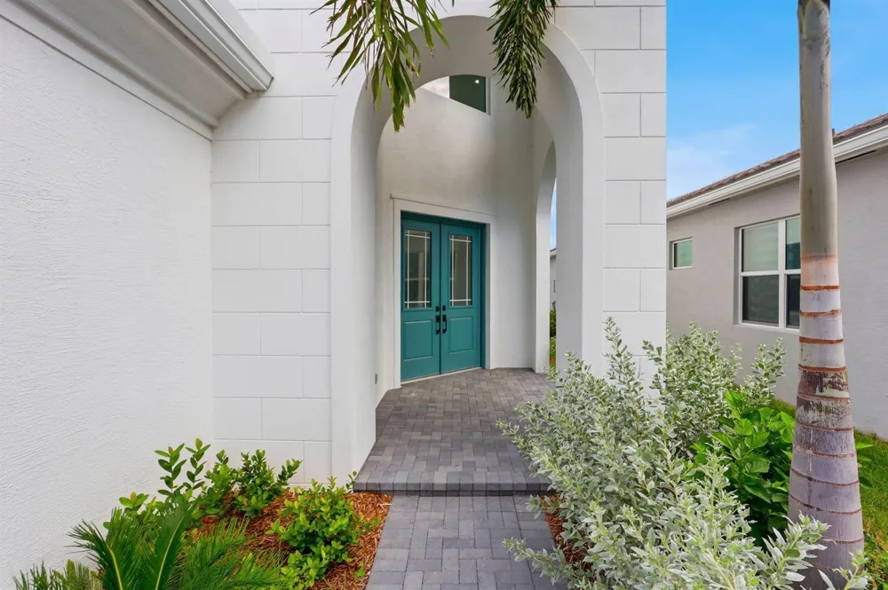 13985 Spruce Pine Drive Westlake, FL 33470