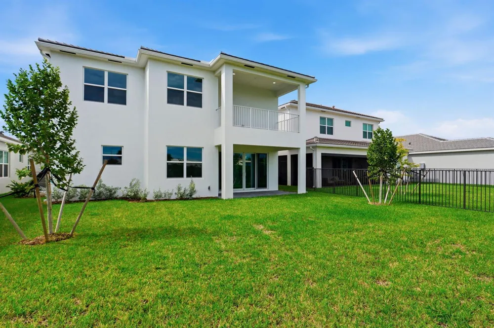 13985 Spruce Pine Drive Westlake, FL 33470