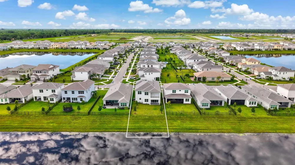13985 Spruce Pine Drive Westlake, FL 33470