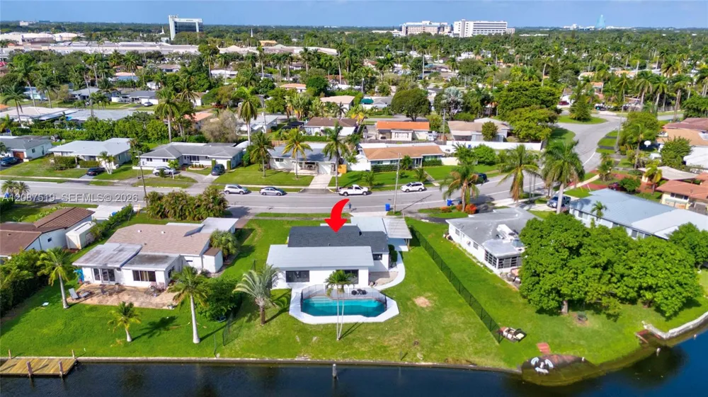 217 31st Ave Hollywood, FL 33021