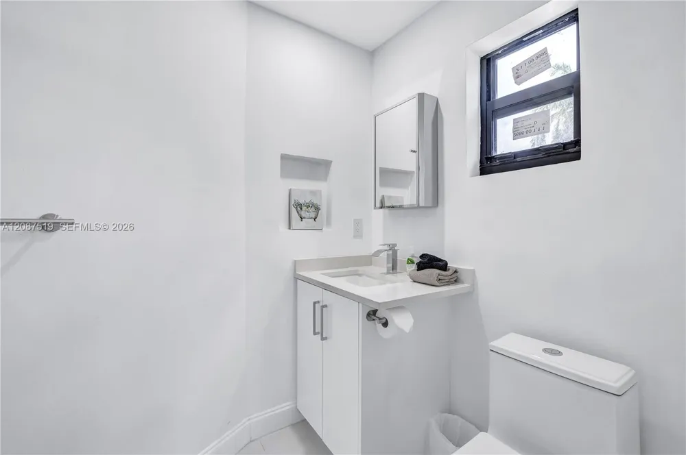 217 31st Ave Hollywood, FL 33021
