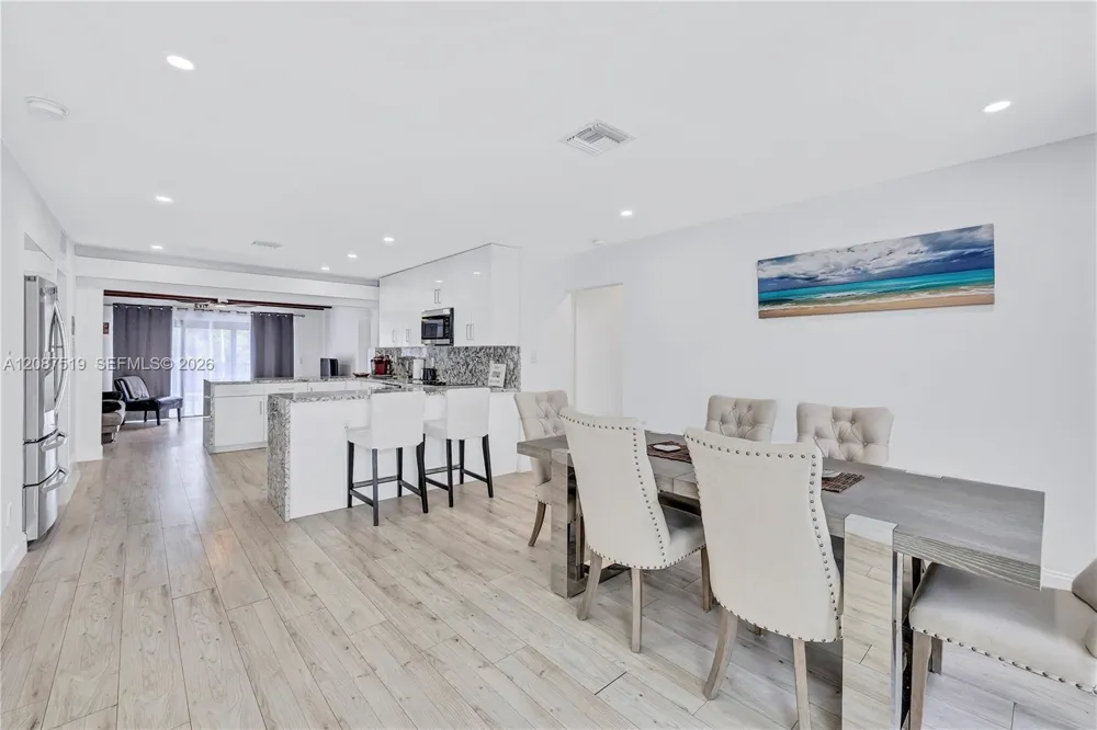217 31st Ave Hollywood, FL 33021