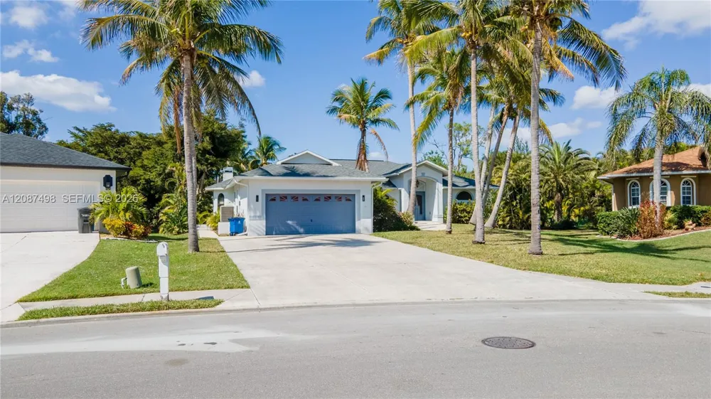 8896 Bracken Way Fort Myers, FL 33908