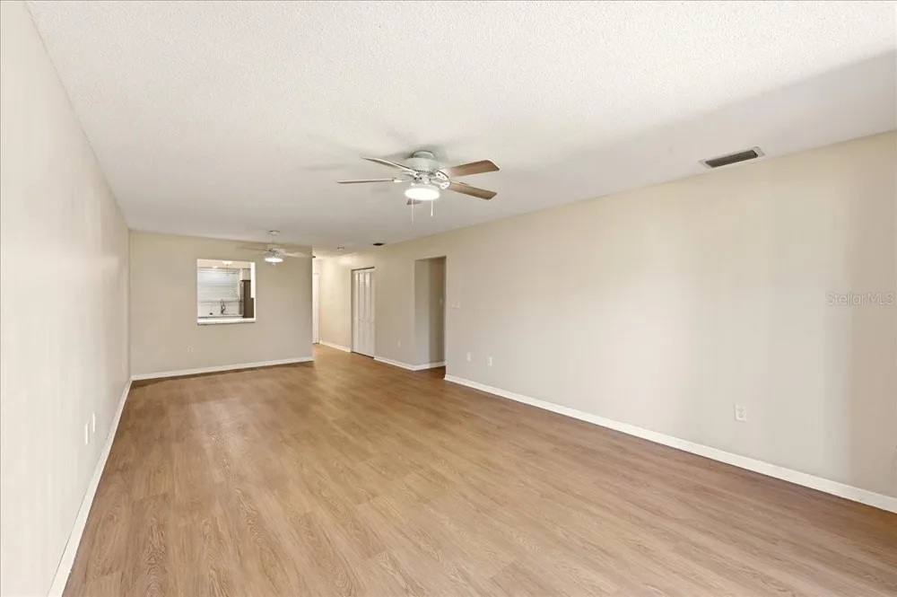 10407 WATERBIRD WAY #11 Bradenton, FL 34209