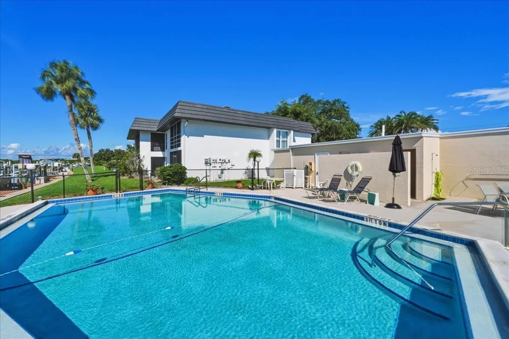 10407 WATERBIRD WAY #11 Bradenton, FL 34209