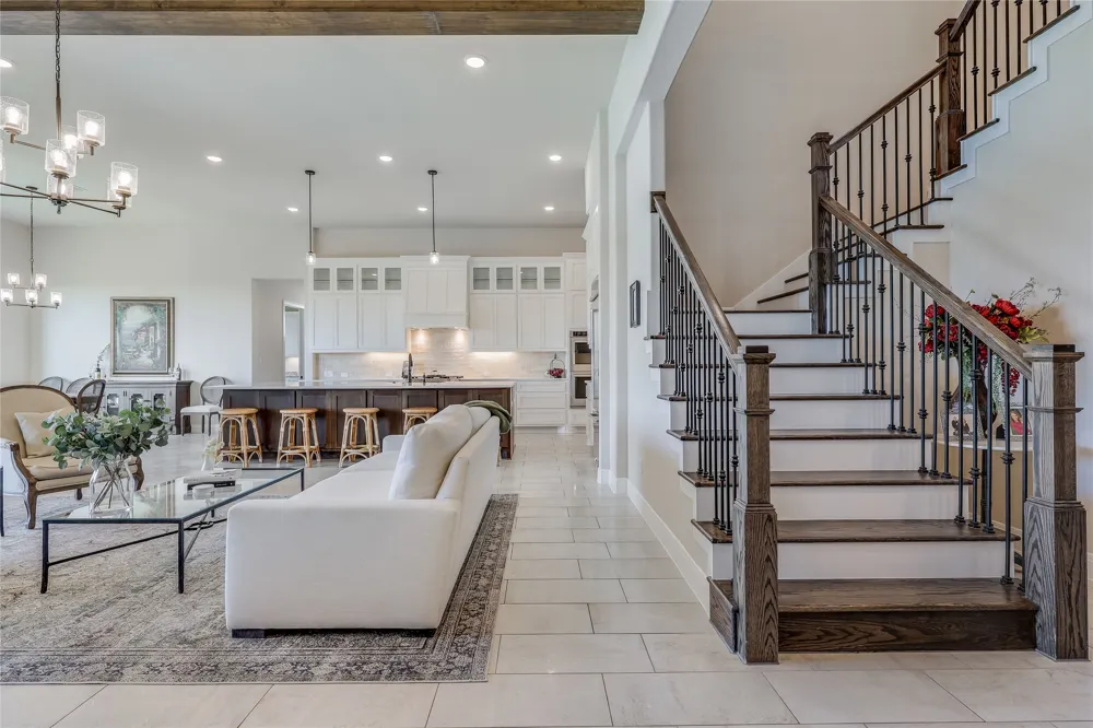 509 Crosswater Lane Dripping Springs, TX 78620