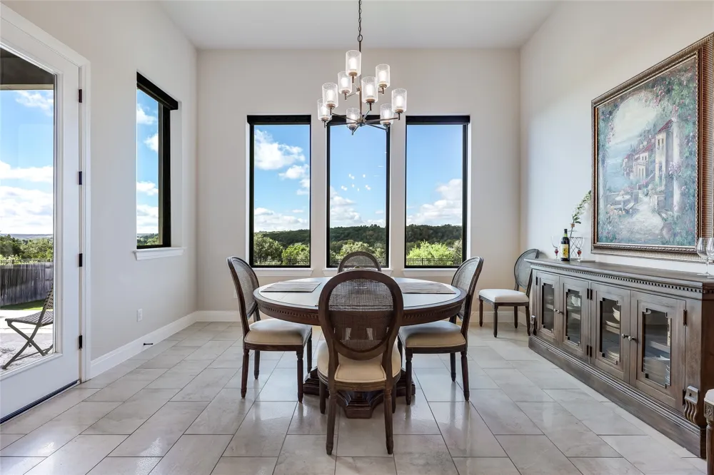 509 Crosswater Lane Dripping Springs, TX 78620