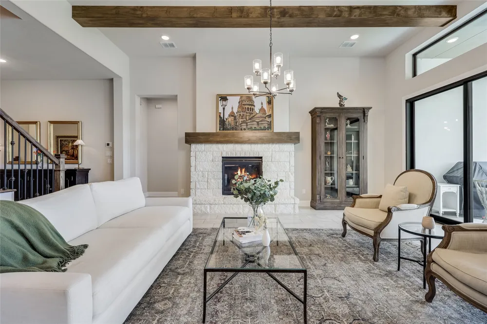 509 Crosswater Lane Dripping Springs, TX 78620