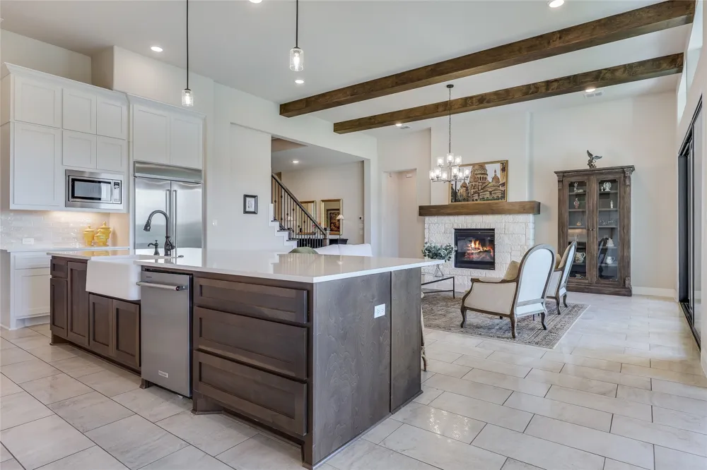 509 Crosswater Lane Dripping Springs, TX 78620