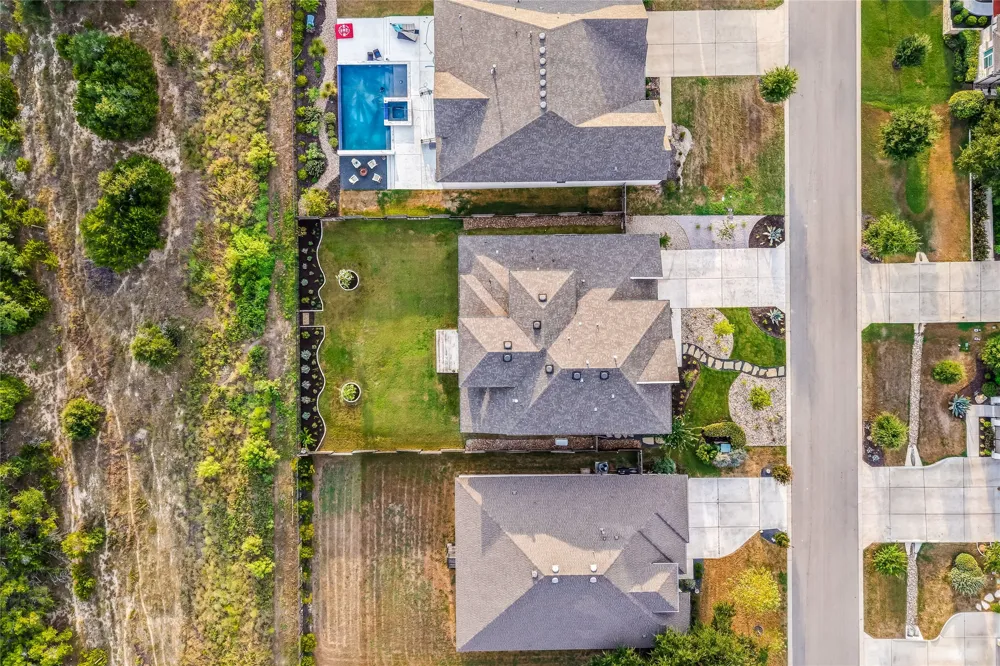 509 Crosswater Lane Dripping Springs, TX 78620