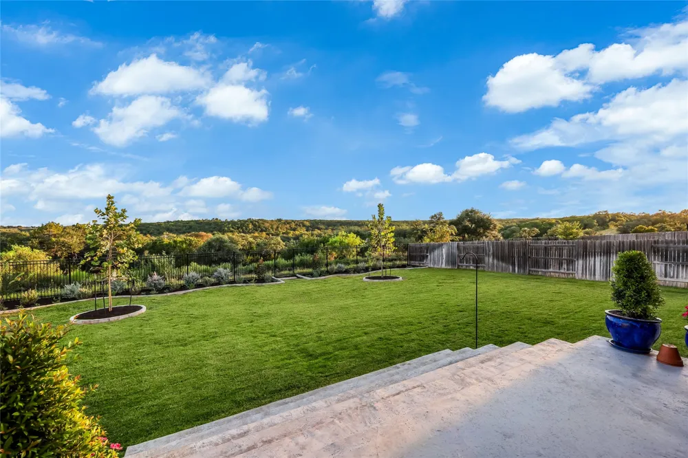 509 Crosswater Lane Dripping Springs, TX 78620