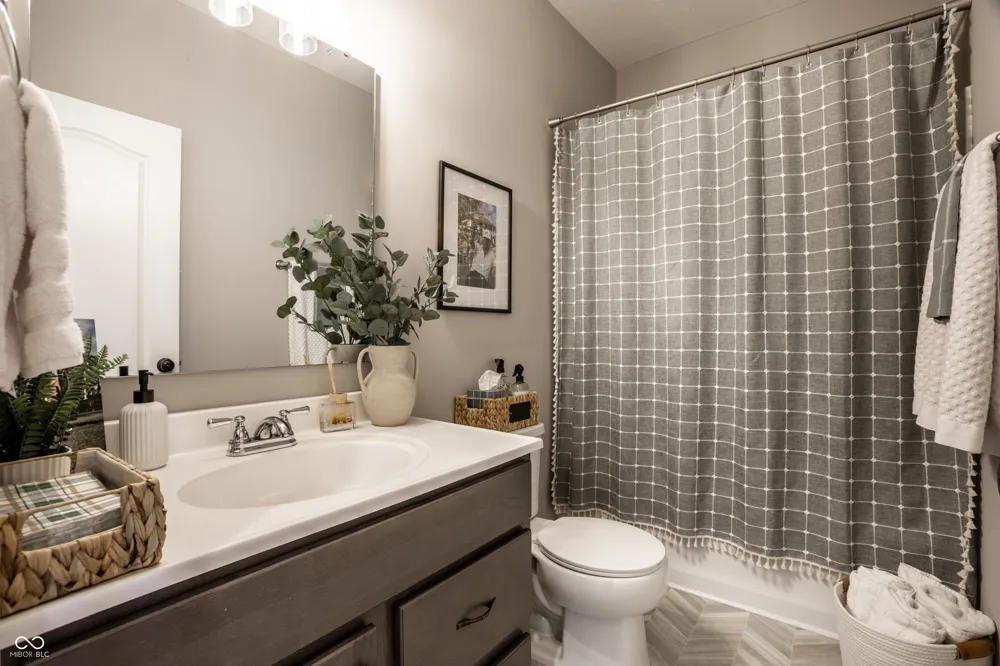 10348 River Park Way Indianapolis, IN 46234