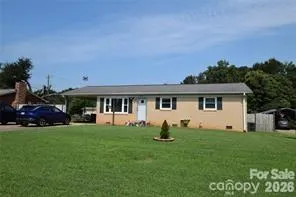 902 Carmel Drive