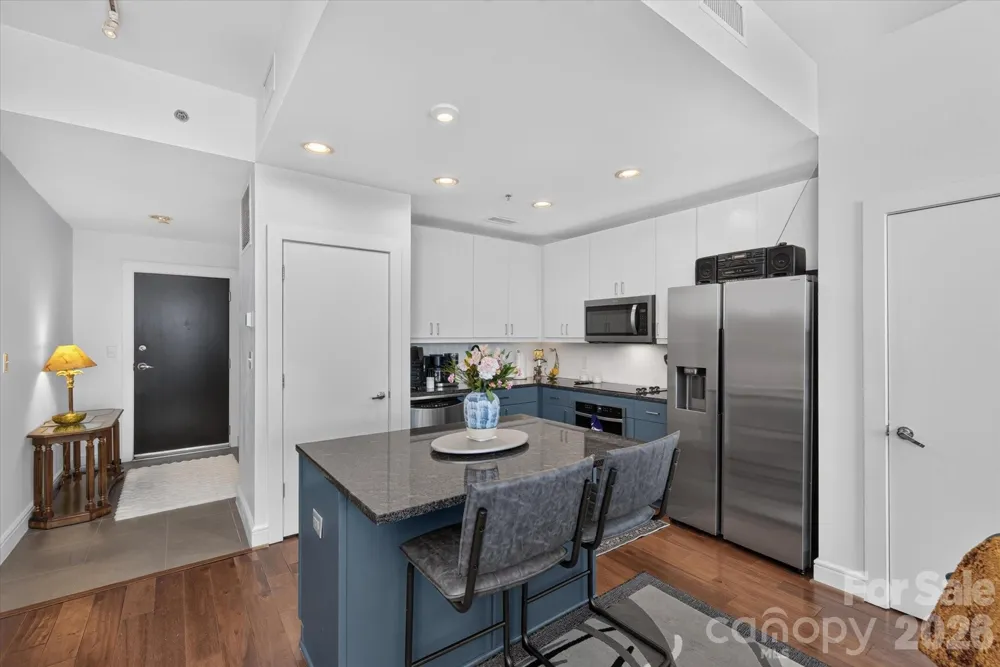 333 W Trade Street #2005 Charlotte, NC 28202