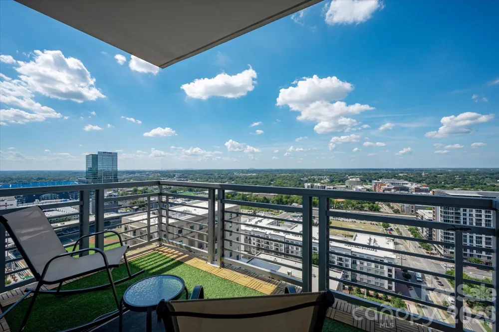 333 W Trade Street #2005 Charlotte, NC 28202