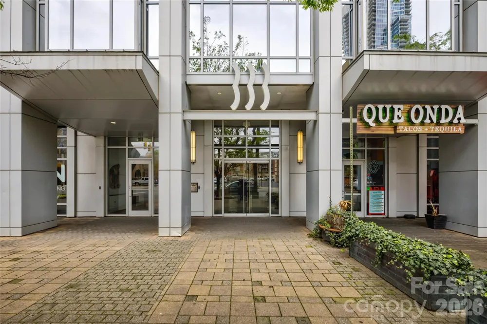 333 W Trade Street #2005 Charlotte, NC 28202