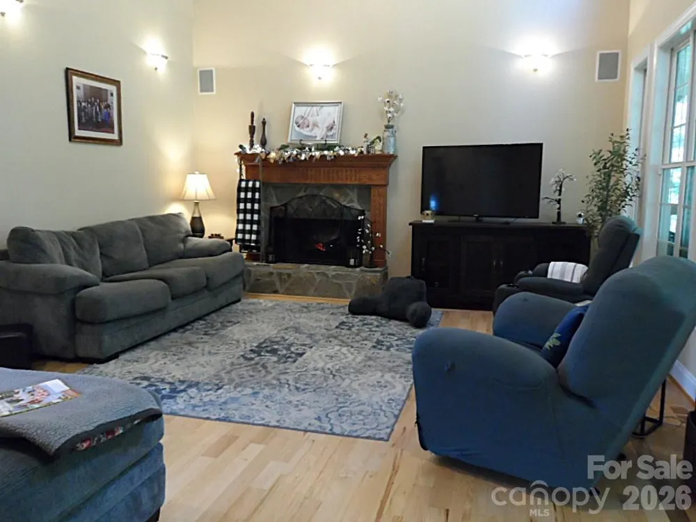 201 Harbor Ridge Drive Connelly Springs, NC 28612