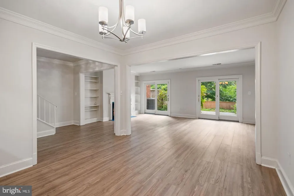 3231 SUTTON PLACE NW #D Washington, DC 20016