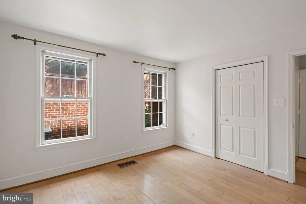 3231 SUTTON PLACE NW #D Washington, DC 20016