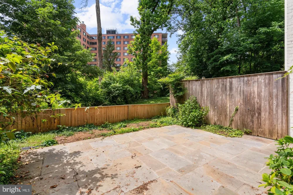 3231 SUTTON PLACE NW #D Washington, DC 20016