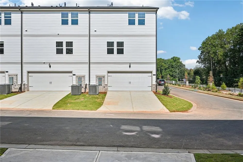435 Elise Way Lawrenceville, GA 30045