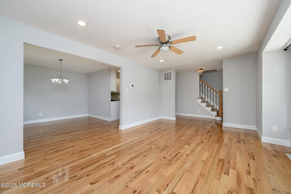 19 Bucknell Drive Cherry Hill, NJ 08034