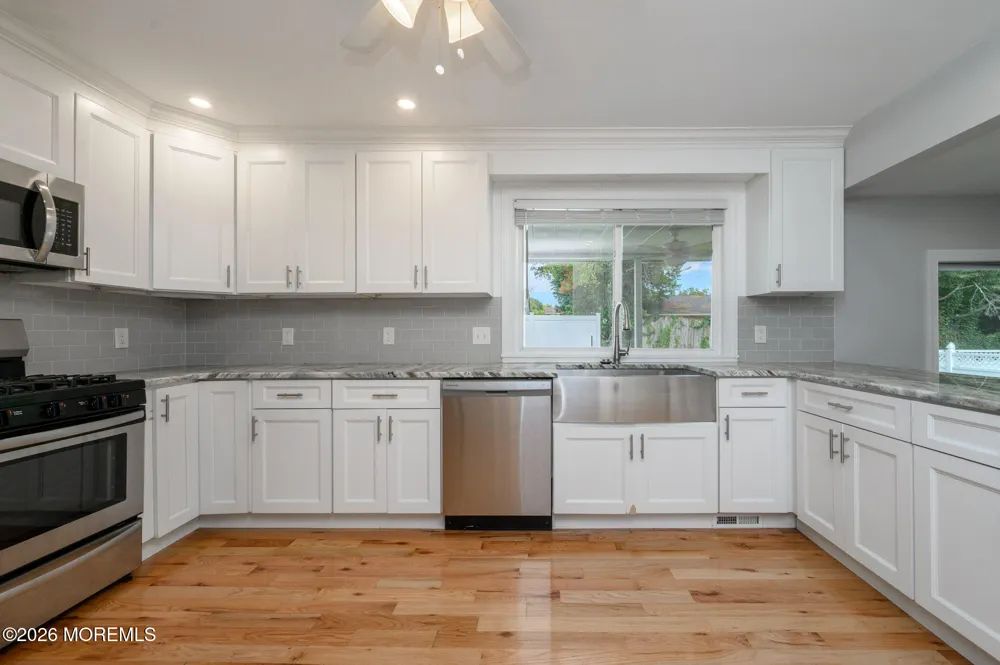 19 Bucknell Drive Cherry Hill, NJ 08034