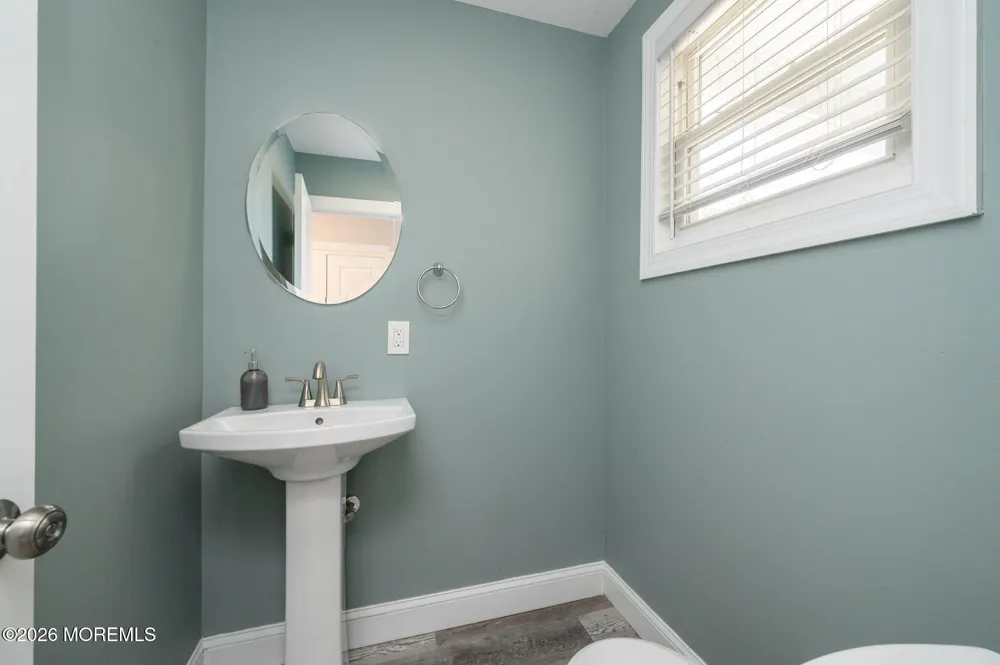 19 Bucknell Drive Cherry Hill, NJ 08034