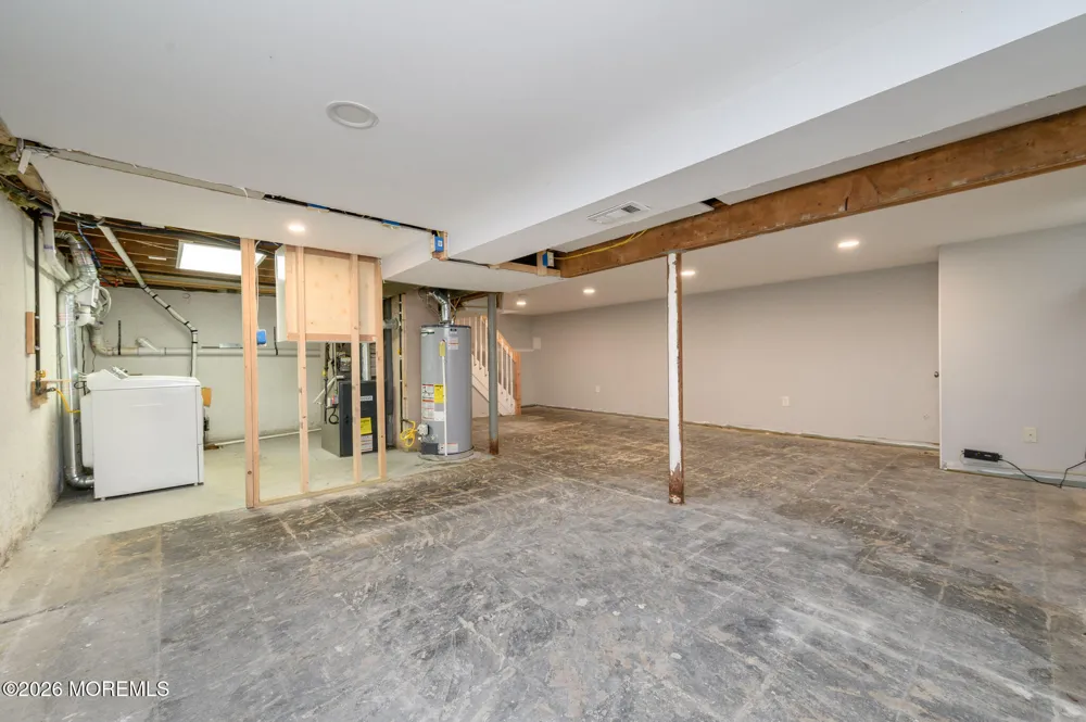 19 Bucknell Drive Cherry Hill, NJ 08034