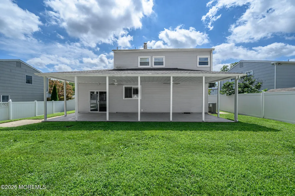 19 Bucknell Drive Cherry Hill, NJ 08034