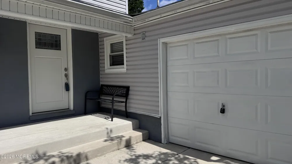 19 Bucknell Drive Cherry Hill, NJ 08034