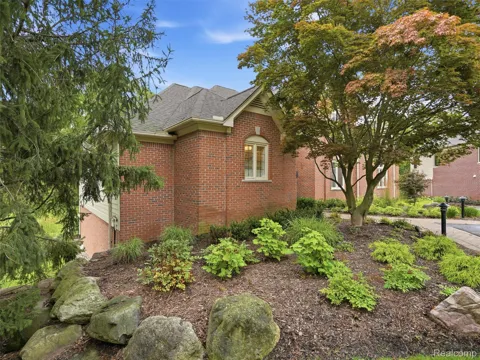 3030 W Ridge Court