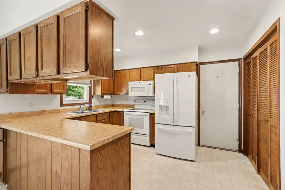 8198 37th Street Ross Township, MI 49083
