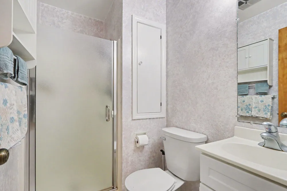 8198 37th Street Ross Township, MI 49083
