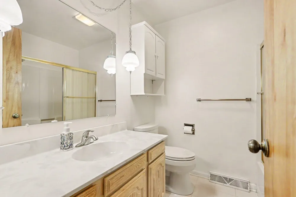 8198 37th Street Ross Township, MI 49083