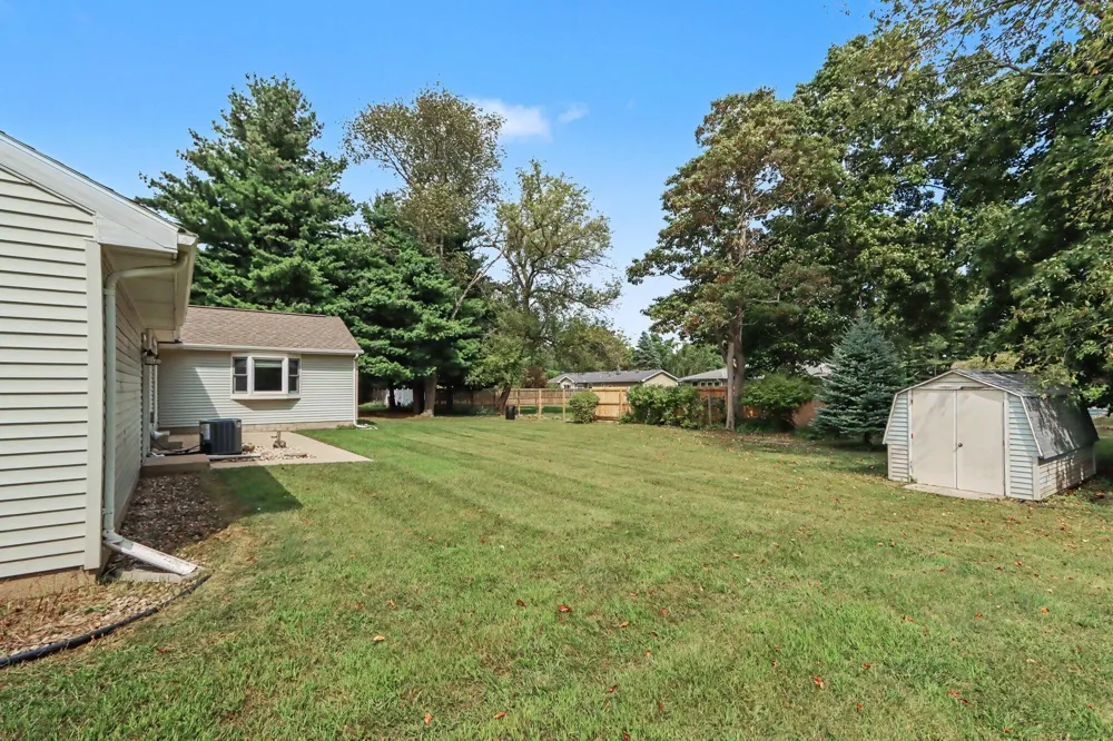 8198 37th Street Ross Township, MI 49083