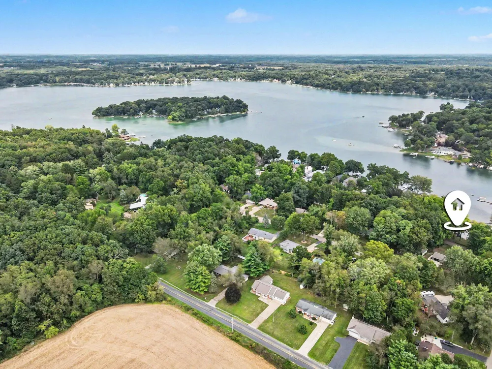 8198 37th Street Ross Township, MI 49083