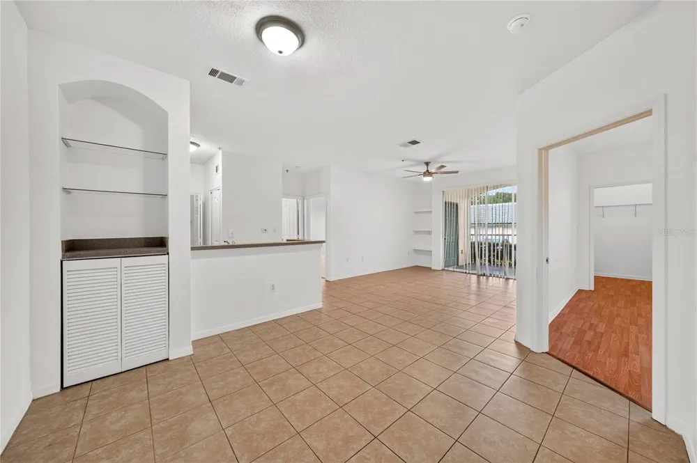 8816 DUNES CT #103 Kissimmee, FL 34747