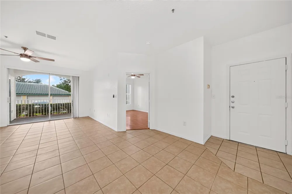 8816 DUNES CT #103 Kissimmee, FL 34747